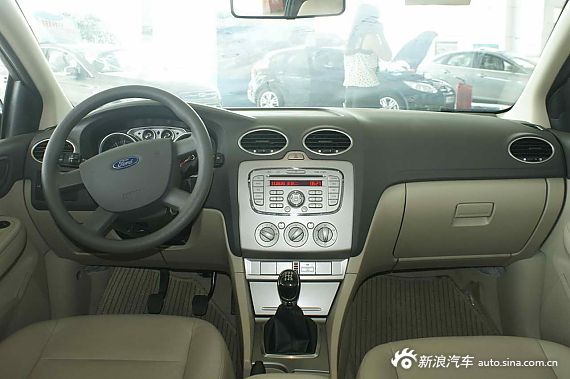 2012款福克斯经典两厢