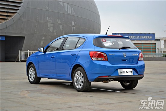 宝骏610 CROSS