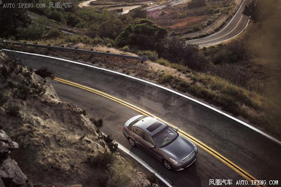 英菲尼迪新款Q40
