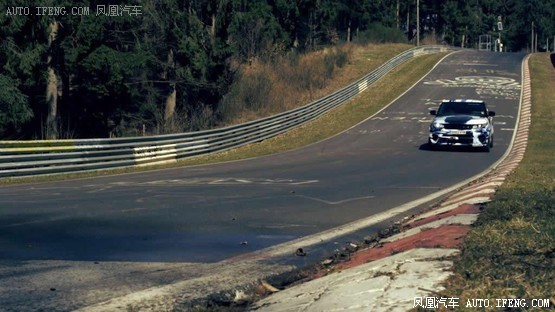 路虎揽胜Sport SVR