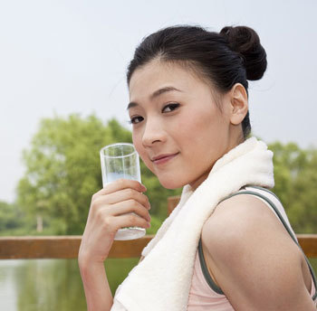 这些喝水习惯或让你短寿