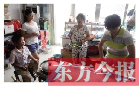 平顶山市民在介绍缺水对自己生活的影响