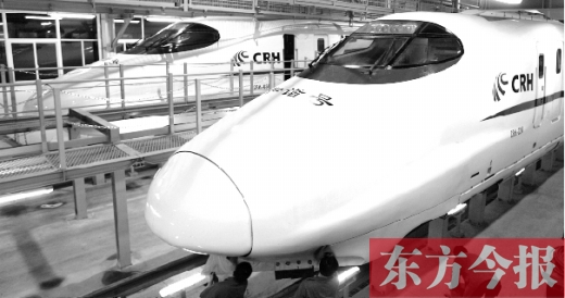 “保驾”424辆动车 郑州又成高铁枢纽