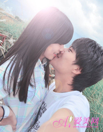 点击图片进入第一页