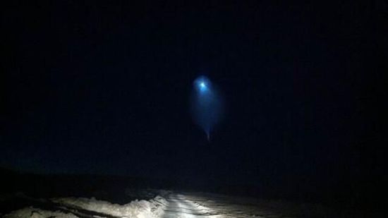 被认为是2013年1月27日中国境内陆基反导拦截技术试验的图片。