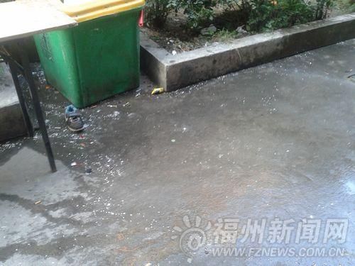 夫妻争吵后丈夫抱着4岁儿子跳楼 双双殒命(图)