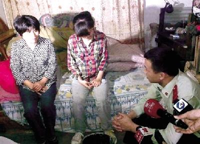 消防战士斗歹徒获10万见义勇为奖金 全部捐出