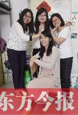 郑州高校现“最牛宿舍” 成员全考上名校研究生