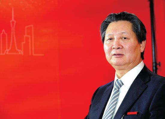 全国政协委员、河南大学校长娄源功