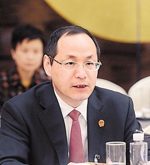 全国人大代表、广东移动总经理钟天华