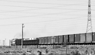 郑欧班列总开行班数达到34班 五月份实现每周两班 郑欧班列总开行班数达到34班 五月份实现每周两班