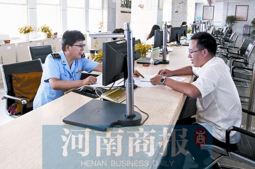 河南创业者首次突破320万户工商办证只需1天 