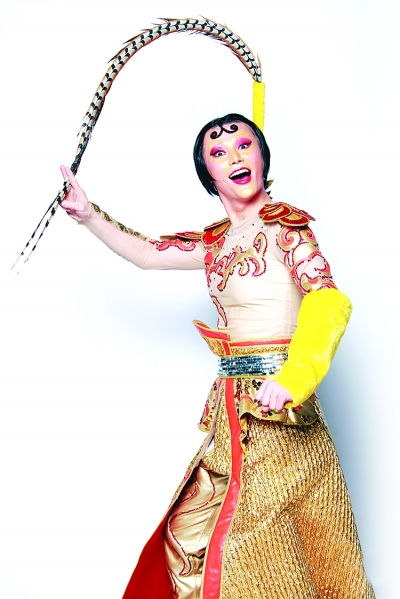 龚琳娜推“神曲”《天马行空》全曲仅4句词(图)