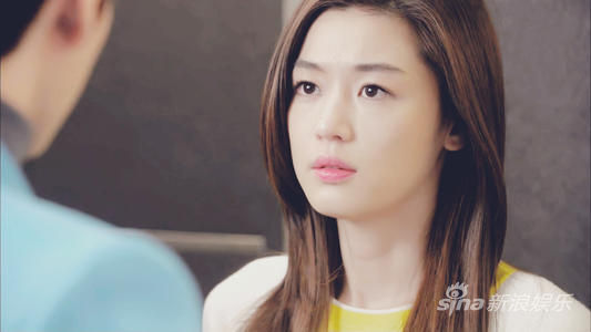 追《星你》的粉丝们,别痛心疾首“为什么我们拍不出这样的电视剧”了,因为咱们的编剧们也都成《星你》的粉丝了…