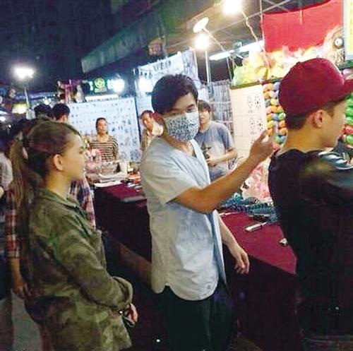 周杰伦与女友昆凌(资料图) 周杰伦与女友昆凌(资料图)