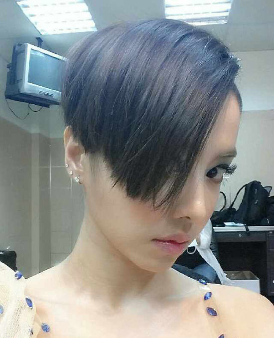蔡依林短发照
