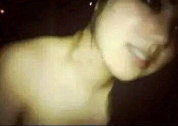 疑似邓紫棋“艳照”