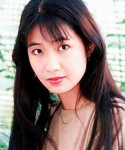 王丽萍出道时走清纯路线